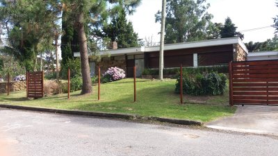 Alquilo casa 4 dormitorios en San Rafael, Punta del Este