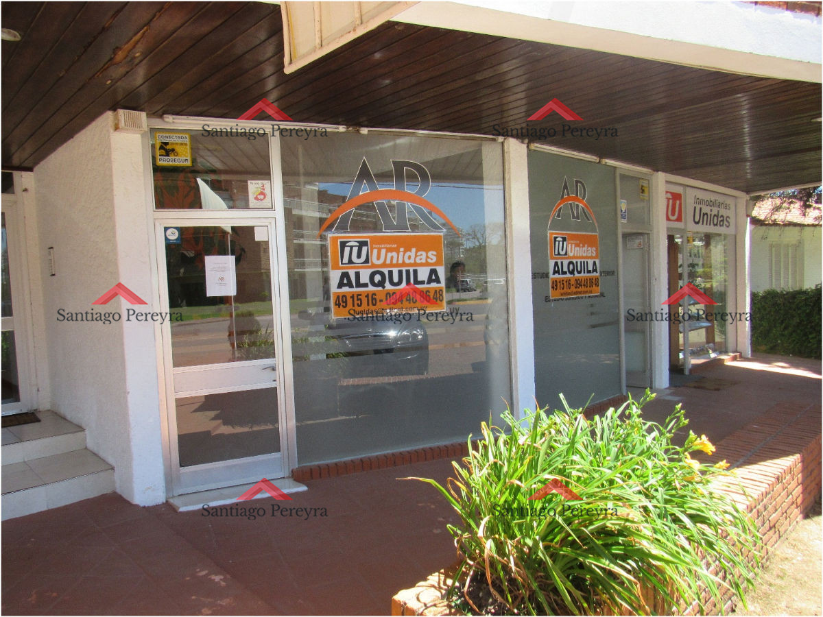 Local en Aidy Grill, Punta del Este — REF 4895