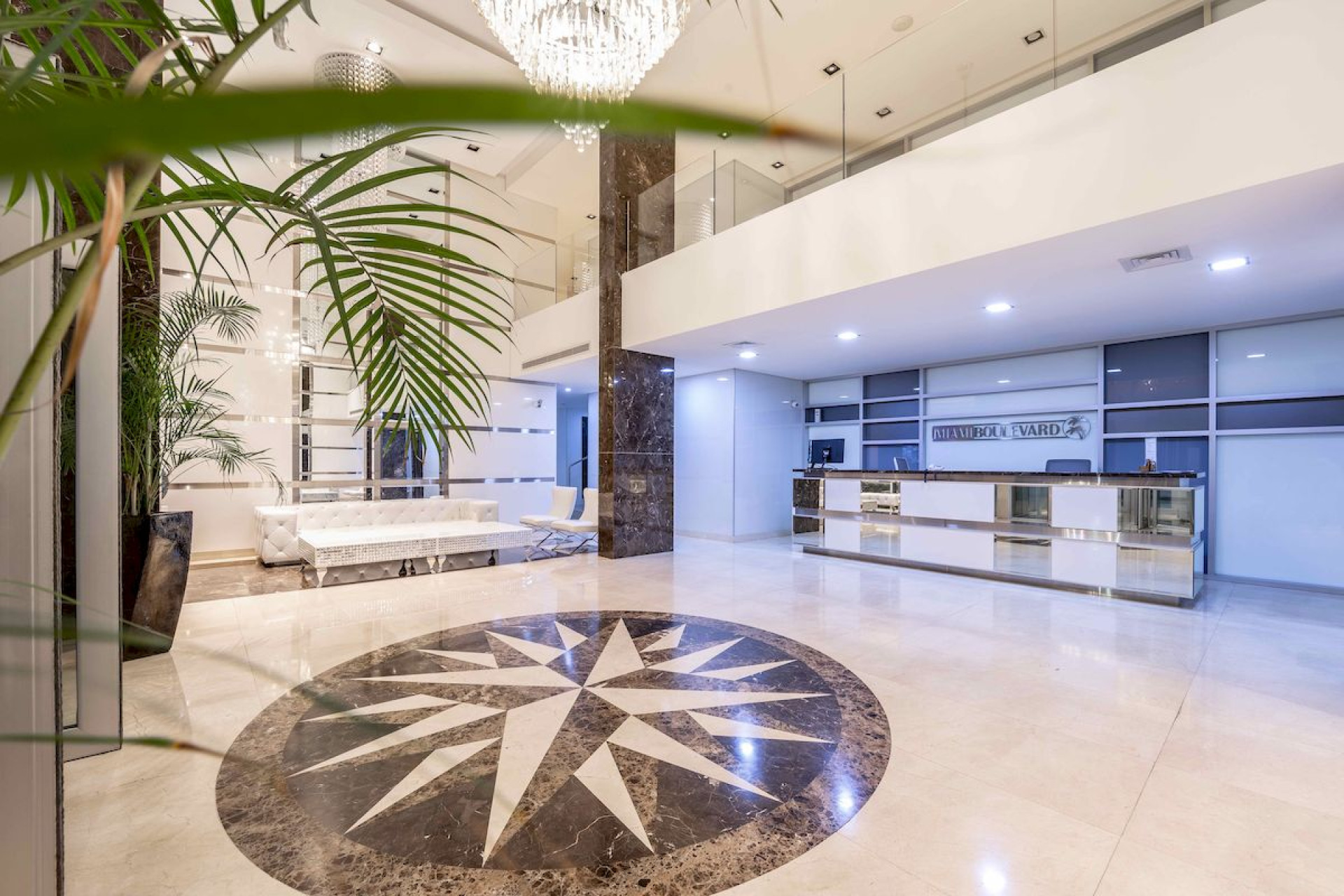 Fachada de la Torre Miami Boulevard — Playa Mansa, Punta del Este