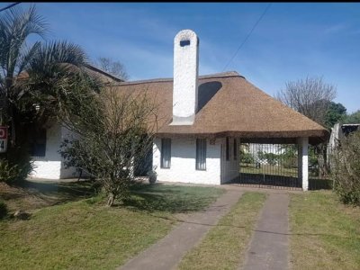 Se vende Cabaña en Altos de Pinares