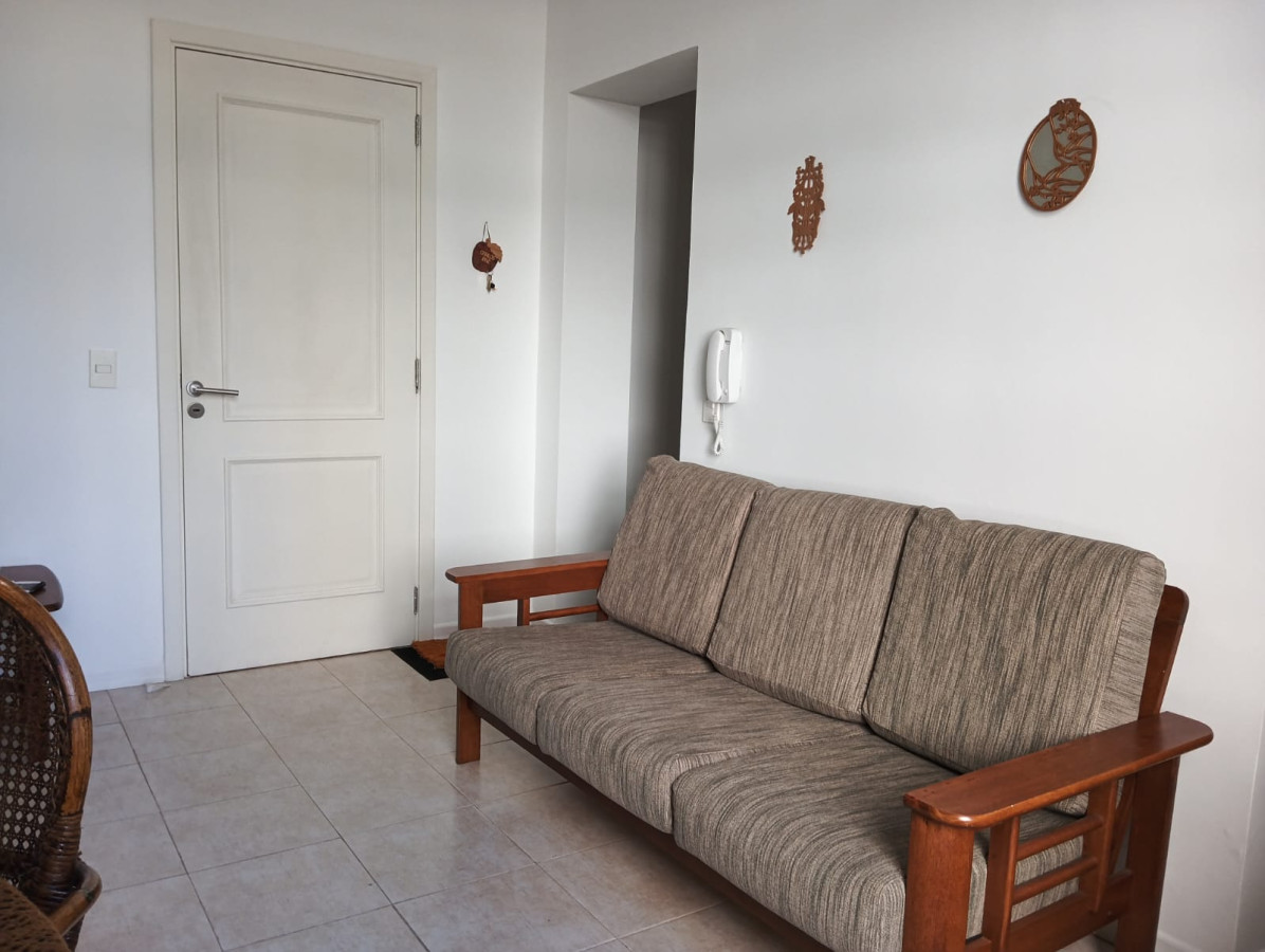APARTAMENTO EN EL CORAZÓN DE LA PENINSULA
