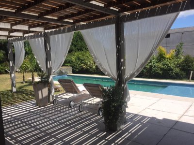  VENTA CASA - Barrio privado La Residence, Punta del Este! 