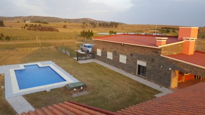 Chacra en venta con vista a las Sierras