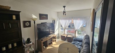 Hermoso apartamento en edificio bajo a dos cuadras de la playa