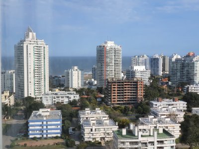 Torre con muy buenos servicios 