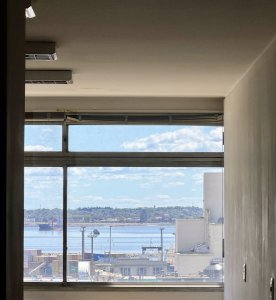 ALQUILER - OFICINA EDIFICIO CORPORATIVO - CIUDAD VIEJA - MONTEVIDEO