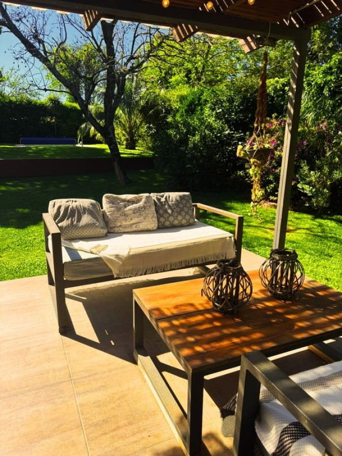 Pinar sur, 3 dormitorios 4 baños, piscina