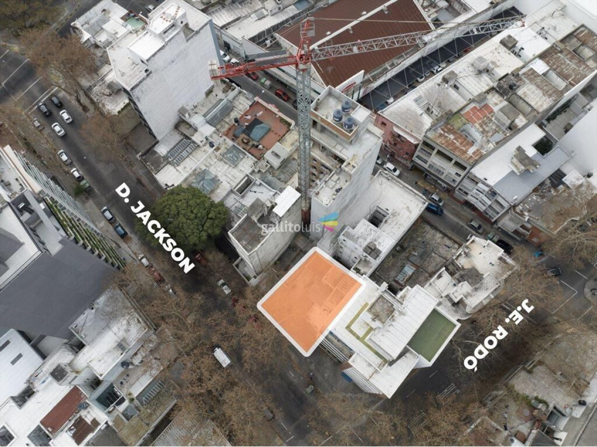 CASA TERRENO JACKSON
