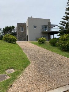 Espectacular casa en barrio cerrado Terrazas del Cultural en Manantiales Punta del Este 