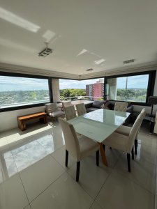 Espectacular apartamento en venta en Torres Barcelona de 3 dormitorios 