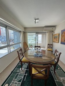 Espectacular apartamento en Torre Van Gogh en venta Puerto Punta del Este