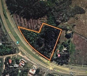 Divino terreno sobre ruta interbalnearia en el mejor lugar de Solanas ideal para desarrolladores 