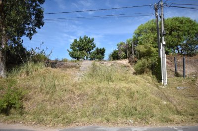 TERRENO EN ALTOS DEL PINAR 