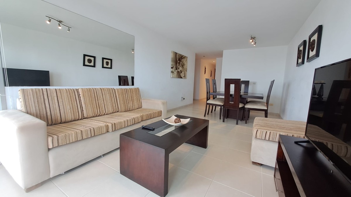 Venta Apartamento 2 dormitorios en Playa Mansa, Punta del Este