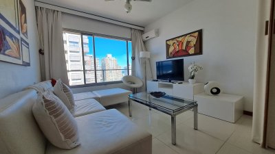 Alquiler temporario Apartamento de 1 dormitorio en Península, Punta del Este