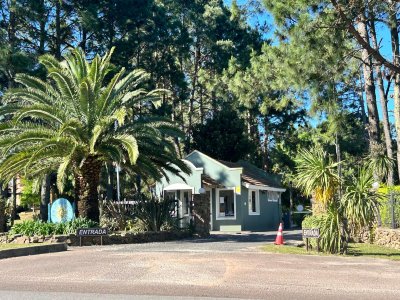 Venta Terreno en Barrio Privado La Residence, Punta del Este.