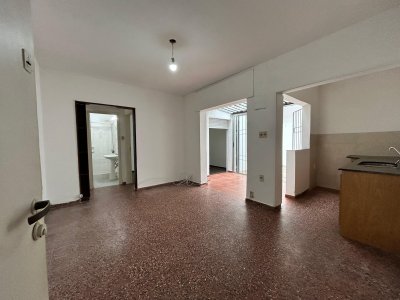 Venta Apartamento 1 Dormitorio La Blanqueada con Patio