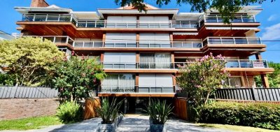 Alquiler Apartamento 3 Dormitorios Carrasco con Terraza