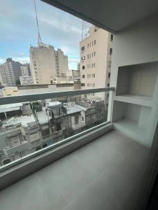 Alquiler o Venta Apartamento 1 Dormitorio Tres Cruces Garaje