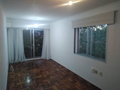 Alquiler Apartamento 1 Dormitorio Centro con Balcón