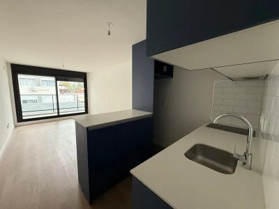 Alquiler o Venta Apartamento Monoambiente Cordon con balcon
