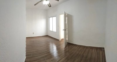 Alquiler Apartamento 1 Dormitorio Mercado Modelo con patio