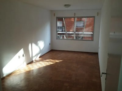 Alquiler Apartamento 2 Dormitorios Centro