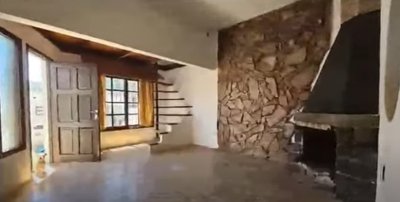 Venta Apartamento y Galpon Cerrito Inversion