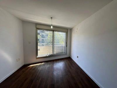 Alquiler Apartamento 2 Dormitorio Cordon con balcon 