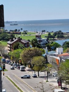 Alquiler Apartamento 1 Dormitorio Pocitos con balcón y garaje