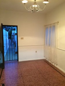 Alquiler Apartamento 2 Dormitorios Cerrito con patio y azotea 