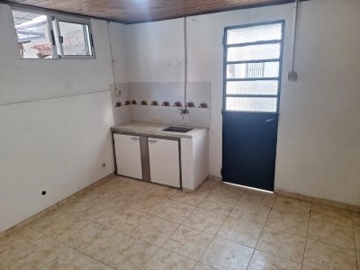 Alquiler Apartamento 1 o 2 Dormitorios Sayago con patio