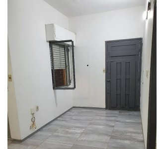 Venta Apartamento 1 Dormitorio La Comercial con patio