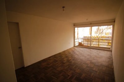 Alquiler Apartamento 2 Dormitorio Cordon con balcon