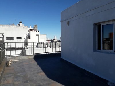 Alquiler Apartamento Penthouse 1 Dormitorio Centro Terraza