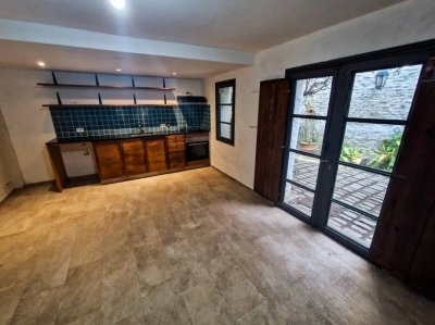 Alquiler Apartamento Duplex 1 Dormitorio Ciudad Vieja 