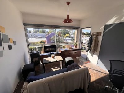 Venta Apartamento 2 Dormitorios Buceo con balcon