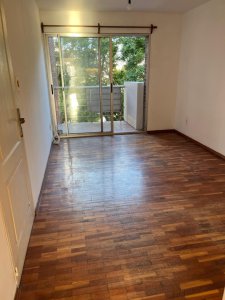 Alquiler Apartamento 1 Dormitorio Pocitos con Balcon 