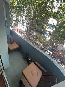 Venta Apartamento 2 Dormitorios Centro Balcón 