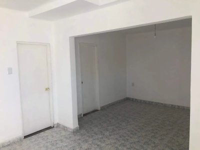 Venta Apartamento 2 Dormitorios Belvedere con patio