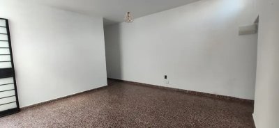 Venta Apartamento 2 Dormitorios Pocitos con patio