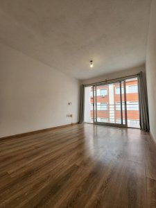 Alquiler Apartamento Monoambiente Grande Pocitos con Patio