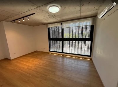 Alquiler Apartamento 2 Dormitorios Centro con balcon y garaje