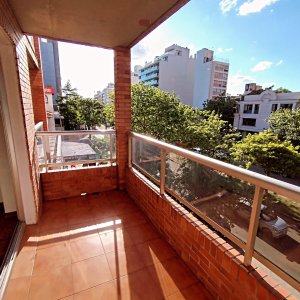 Alquiler Apartamento Monoambiente Pocitos con Balcon