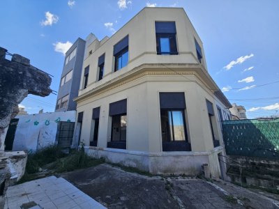 Venta Edificacion a Terminar Buceo Reforma 2 Monoambientes
