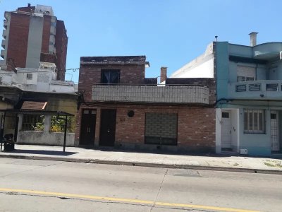 Venta Casa 4 Dormitorios Reducto con terraza