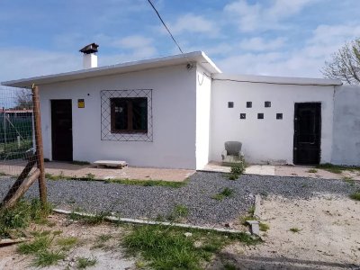 Alquiler Casa con Terreno 2000m2 y Deposito San Jose de Carrasco
