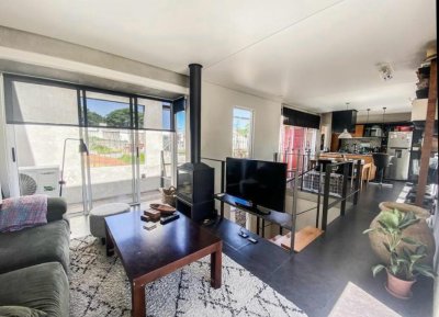 Venta Casa 3 Dormitorios Malvin con Terraza y Patio