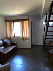 Venta Casa 3 Dormitorios La Teja con patio y estacionamiento