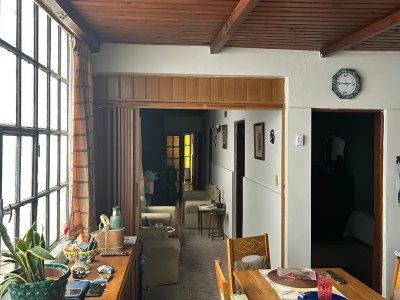 Venta Casa 3 Dormitorios Brazo Oriental con patio y cochera